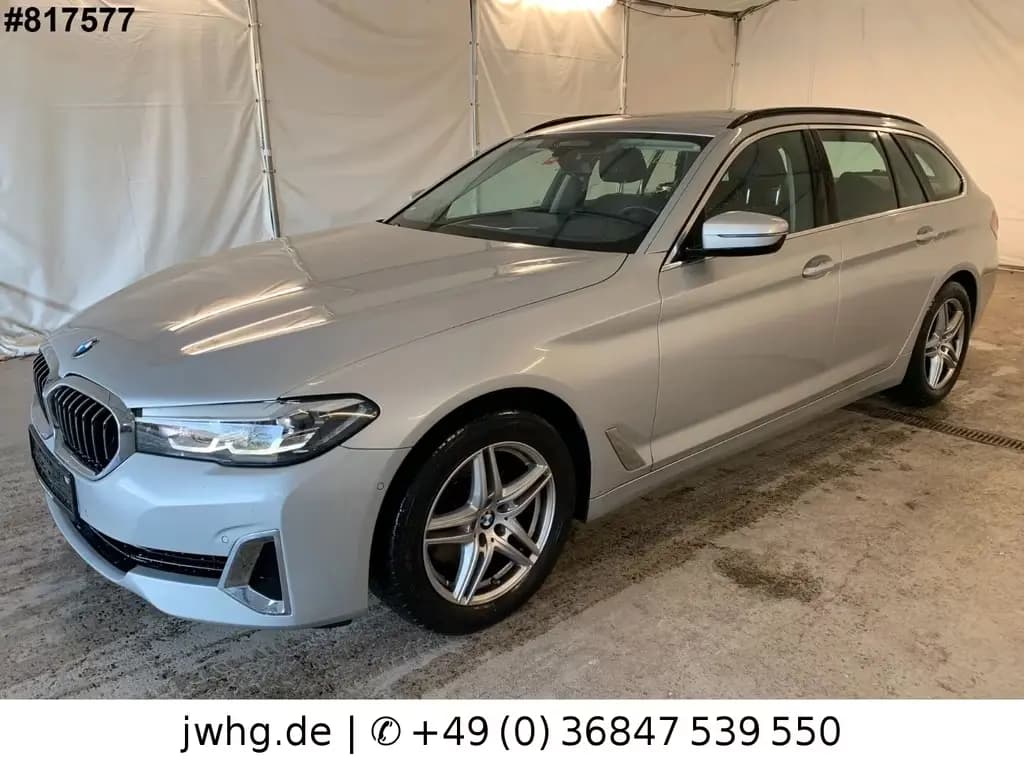 Main__Slider__Photo:BMW 5 Series 520 d Touring Luxury Line|CockpPro|DriveProf|HUD 10/2020-0