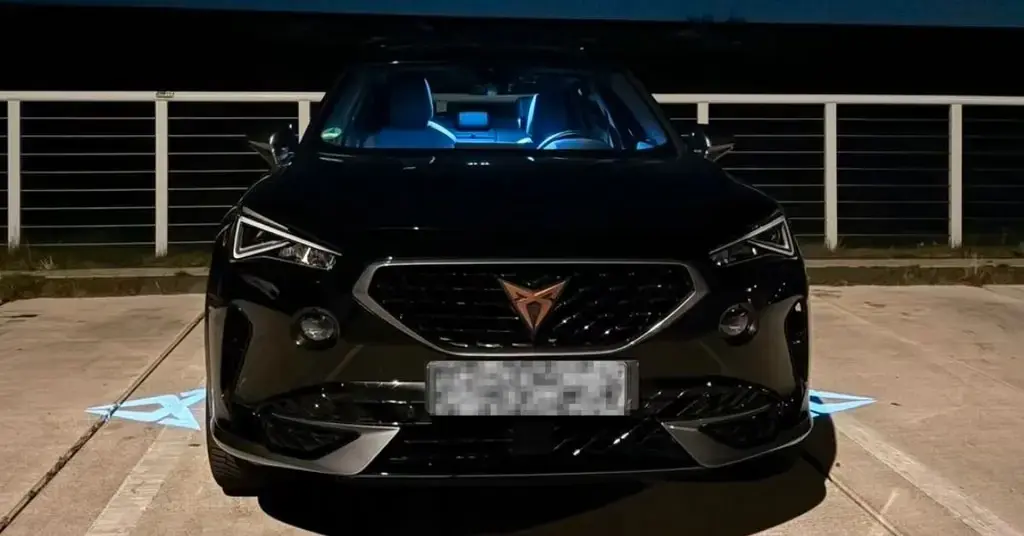 Main__Slider__Photo:Cupra Formentor 1.5 TSI 110kW Tribe Edition DSG Tr... 01/2024-1