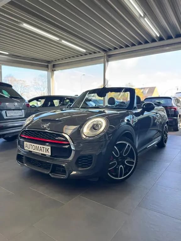Main__Slider__Photo:MINI John Cooper Works JOHN_COOPER_WORKS Cabrio 2.0*Automatik*LED*Navi* 08/2017-0