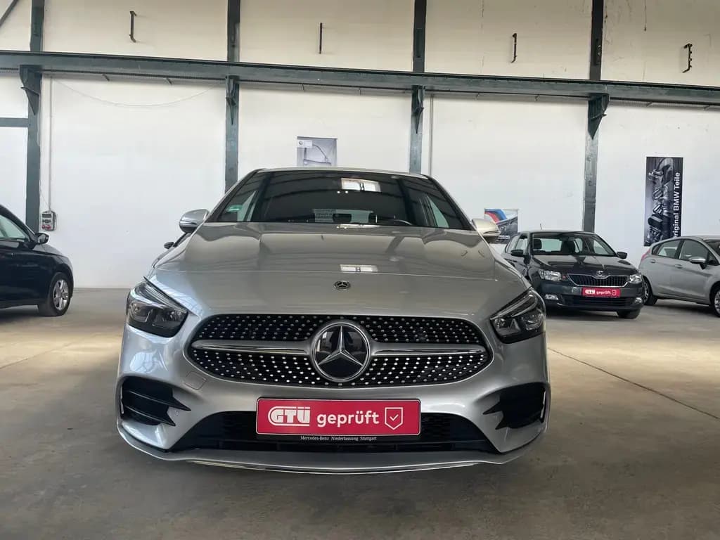 Main__Slider__Photo:Mercedes-Benz B 200 B B 200 08/2020-0