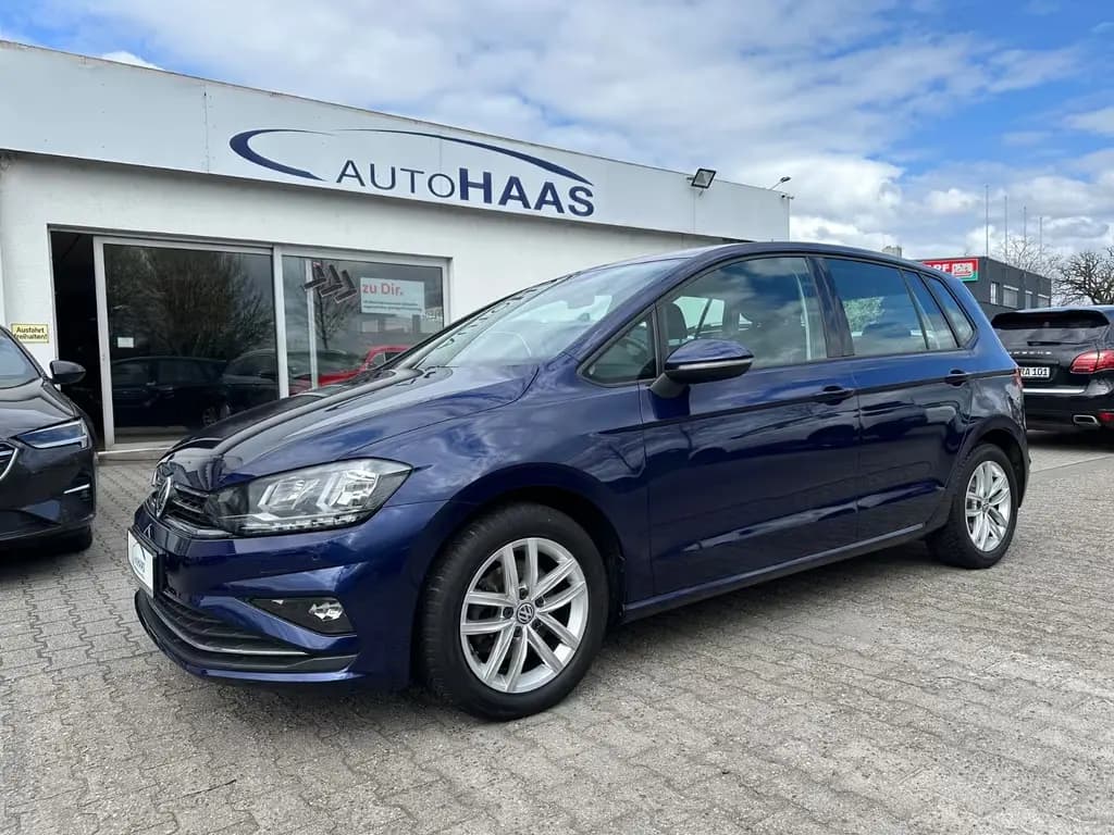 Main__Slider__Photo:Volkswagen Golf Sportsvan VII DSG. 1.5 TSI *AHK *PDC* Klima 10/2018-0