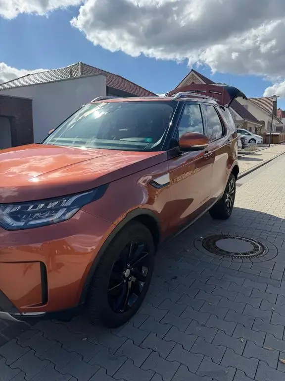 Main__Slider__Photo:Land Rover Discovery 2.0 SD4 HSE Luxury, 7 Sitz, Sperrdiffe 06/2019-1