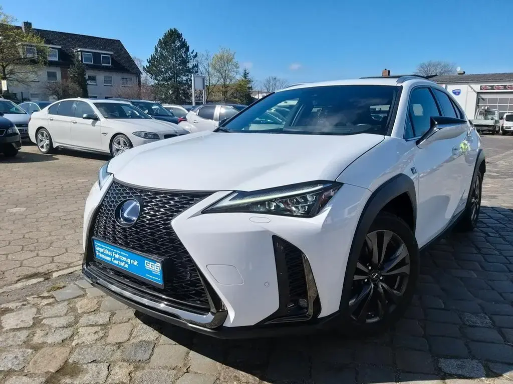 Main__Slider__Photo:Lexus UX 250 H*Automatik-Leder*1Hand*Garantie* 10/2021-1