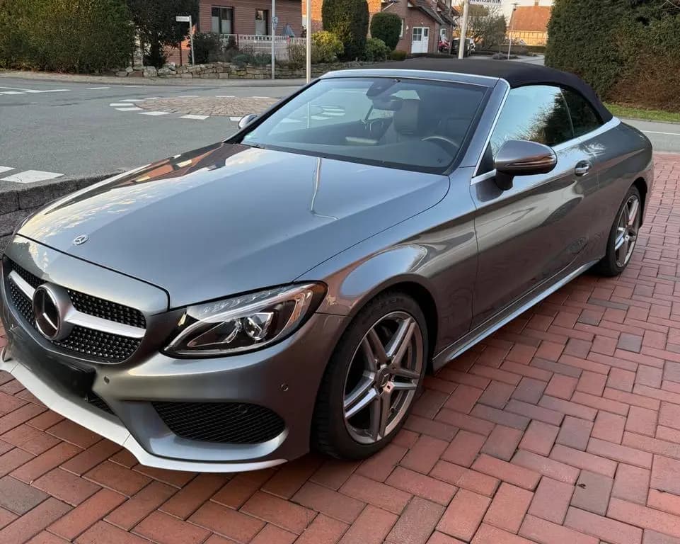 Main__Slider__Photo:Mercedes-Benz C-Class 180 Edition 1 Cabrio 03/2017-0