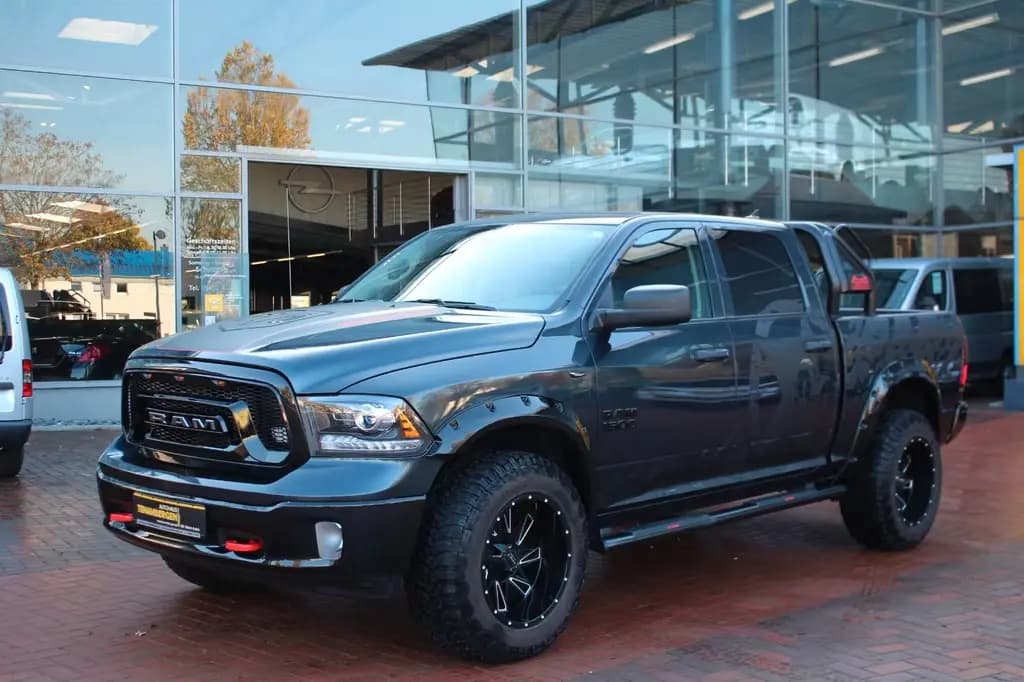 Main__Slider__Photo:Dodge RAM 1500 Tradesmann 3,6L V6 LPG 6-Sitzer AHK 06/2020-0