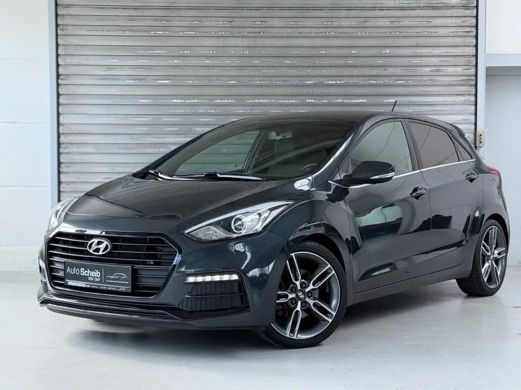 Main__Slider__Photo:Hyundai i30 Turbo*Kamera*Bi-Xenon*Navi*SHZ* 06/2016-0