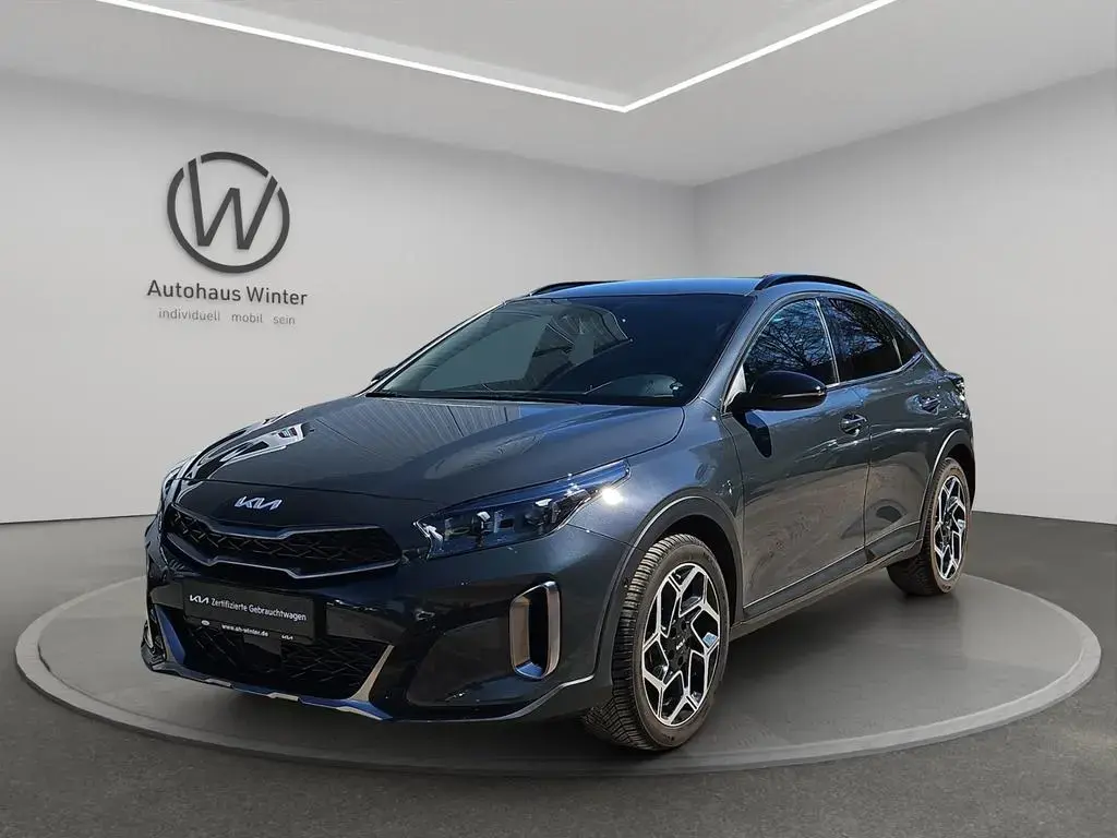 Main__Slider__Photo:Kia XCeed 1,6 T-GDI DCT GT-Line Leder LED ACC 4xSHZ 07/2024-1
