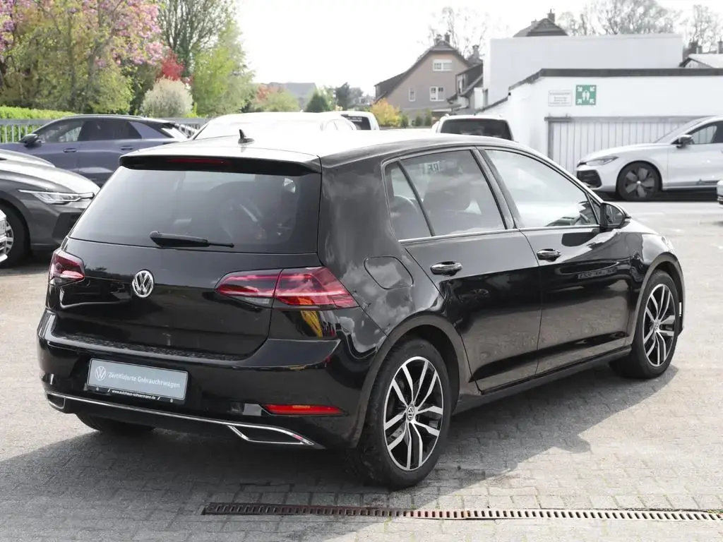 Main__Slider__Photo:Volkswagen Golf VII R-LINE HIGHLINE TSI DSG DCC LED NAVI 06/2017-1