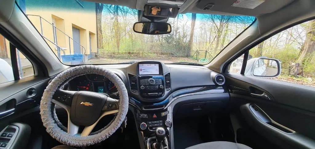 Main__Slider__Photo:Chevrolet Orlando 2.0 Diesel 163 PS 7sitze... 04/2011-0
