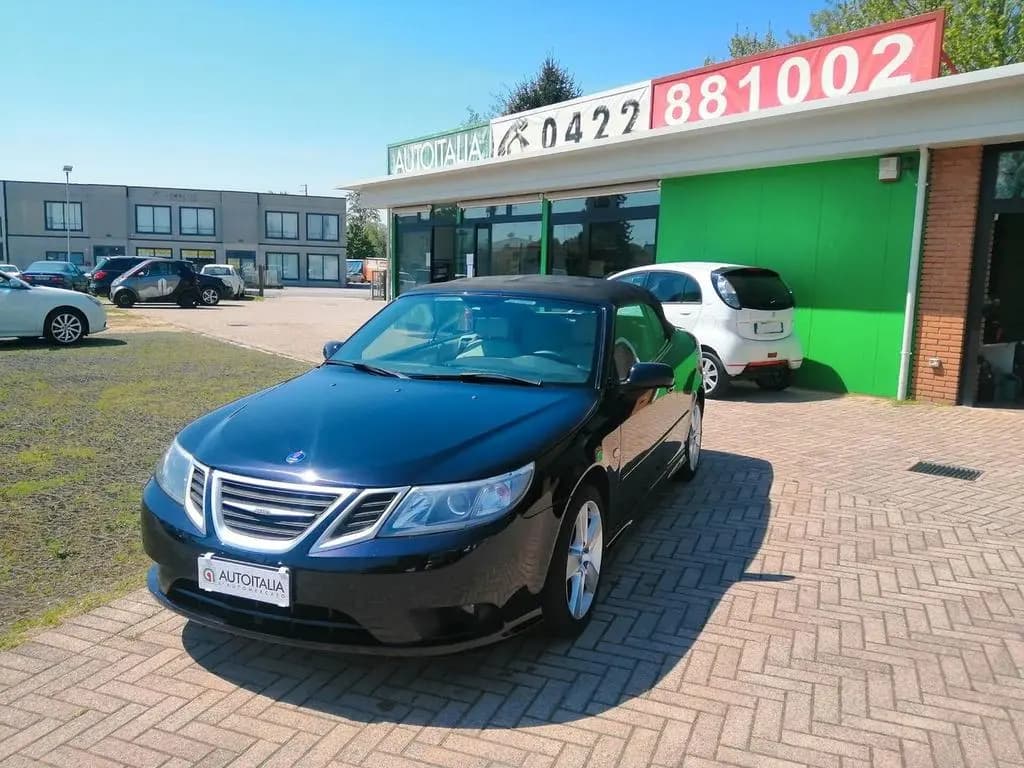 Main__Slider__Photo:Saab 9-3 Cabriolet 1.9 TiD 16V DPF Vector 10/2008-0