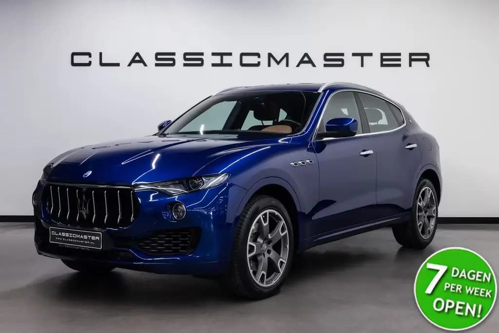 Main__Slider__Photo:Maserati Levante 3.0 V6 AWD GranLusso Dealer auto 06/2017-0