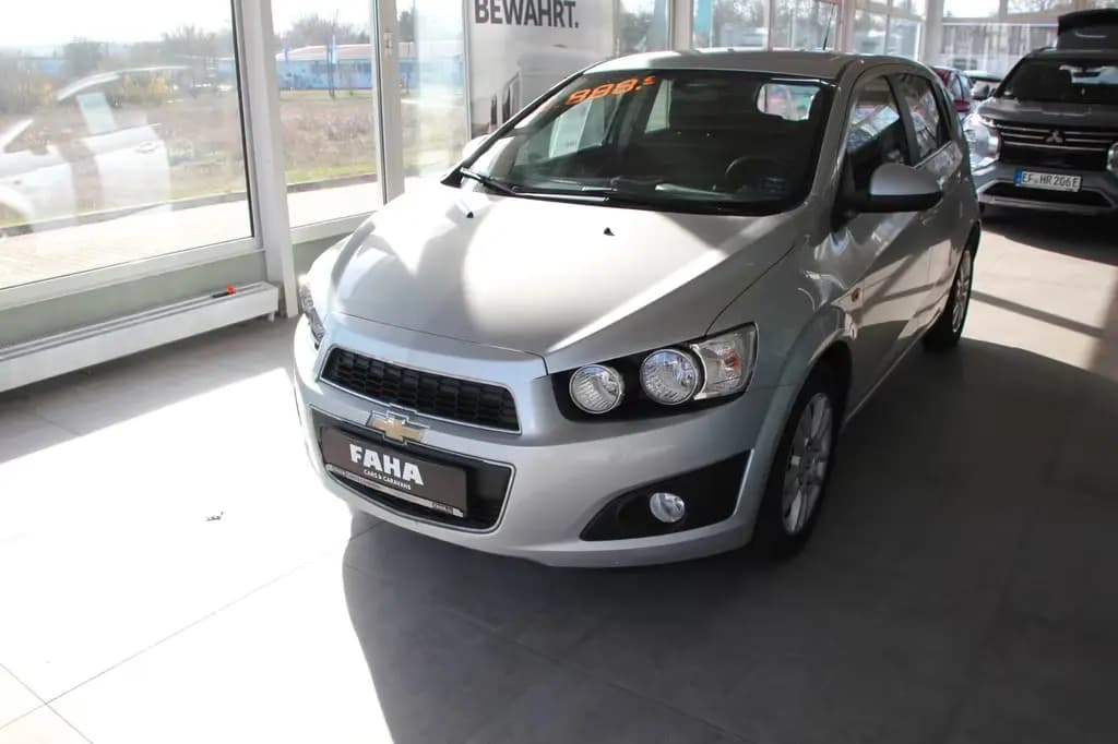 Main__Slider__Photo:Chevrolet Aveo LTZ 07/2012-0