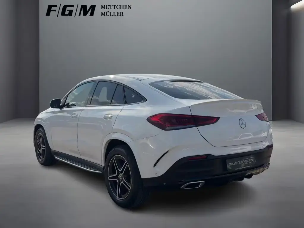 Main__Slider__Photo:Mercedes-Benz GLE 400 d 4M Distr/KeyGo/360/Night/Akustik-Paket 04/2022-1