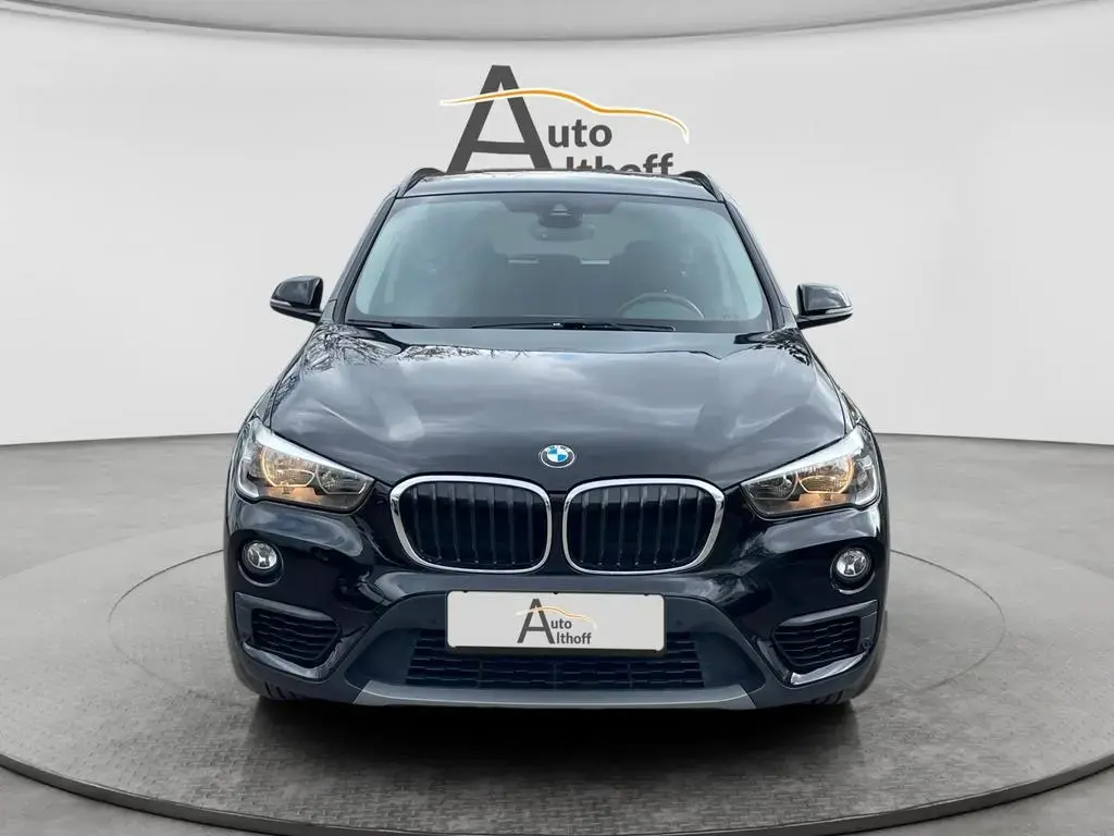 Main__Slider__Photo:BMW X1 sDrive 18i Advantage SHZ PDC NAV TEMPO 09/2018-1