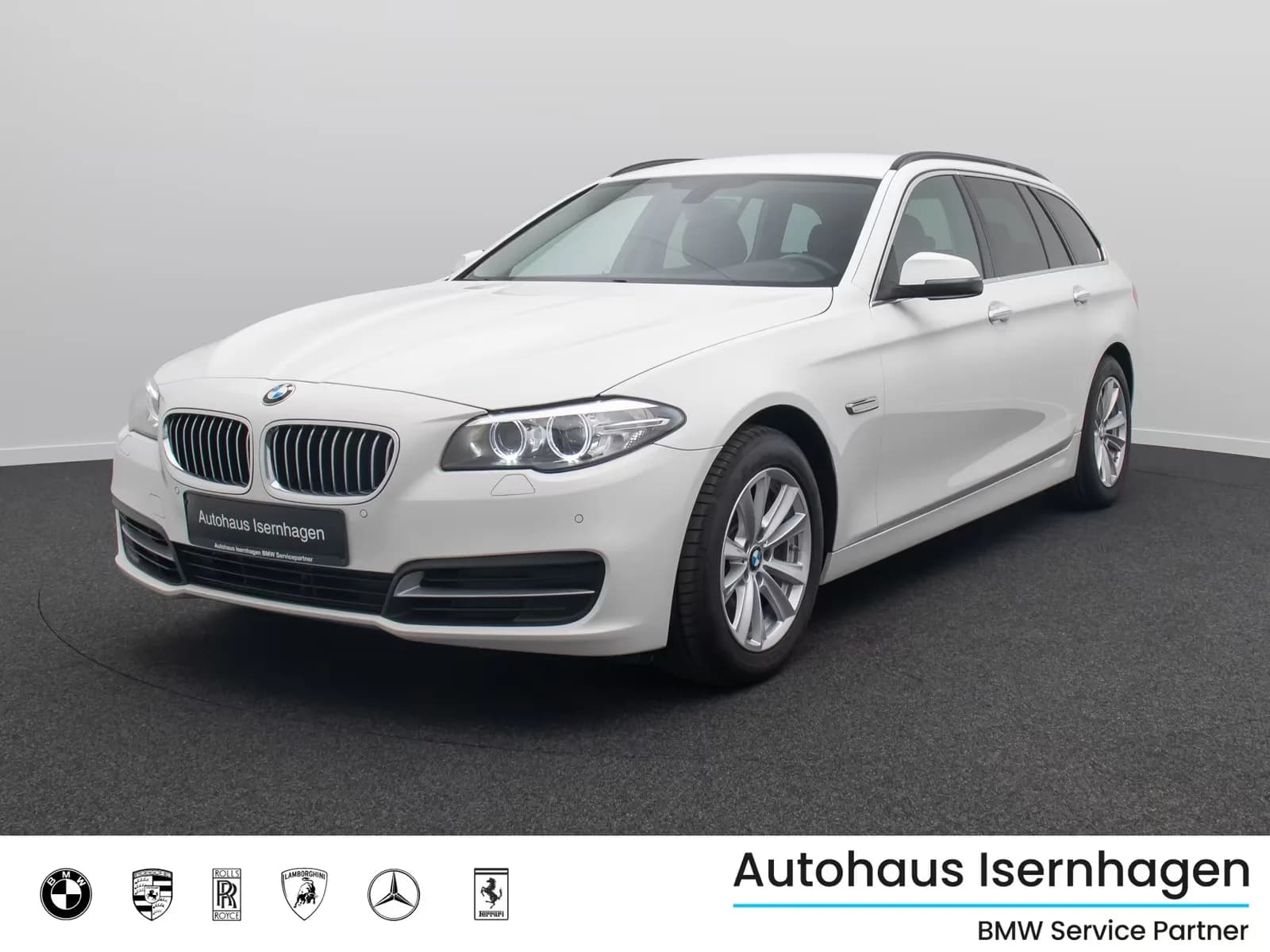 Main__Slider__Photo:BMW 5 Series 06/2016-0