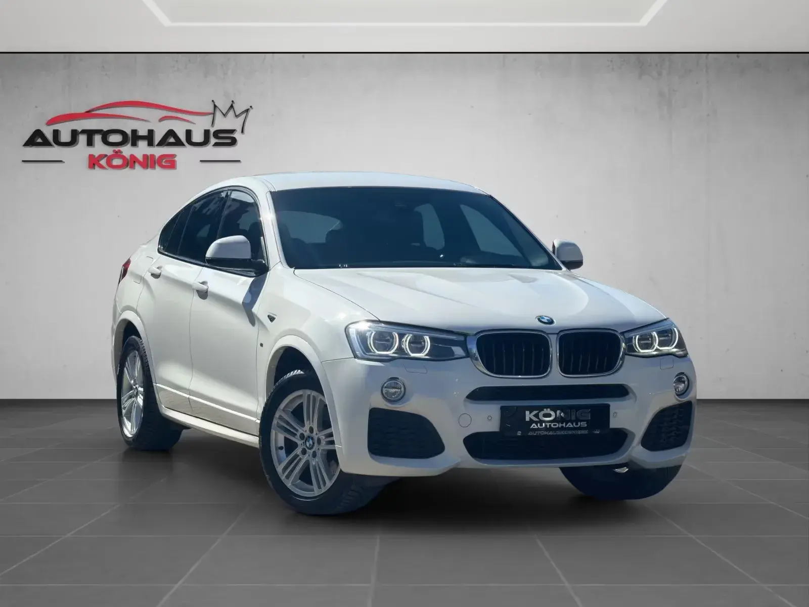 Main__Slider__Photo:BMW X4 01/2017-1