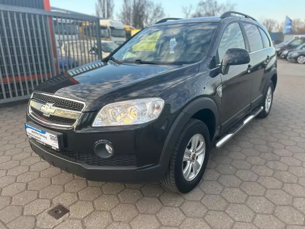 Main__Slider__Photo:Chevrolet Captiva 2.4 LS 2WD 02/2011-0