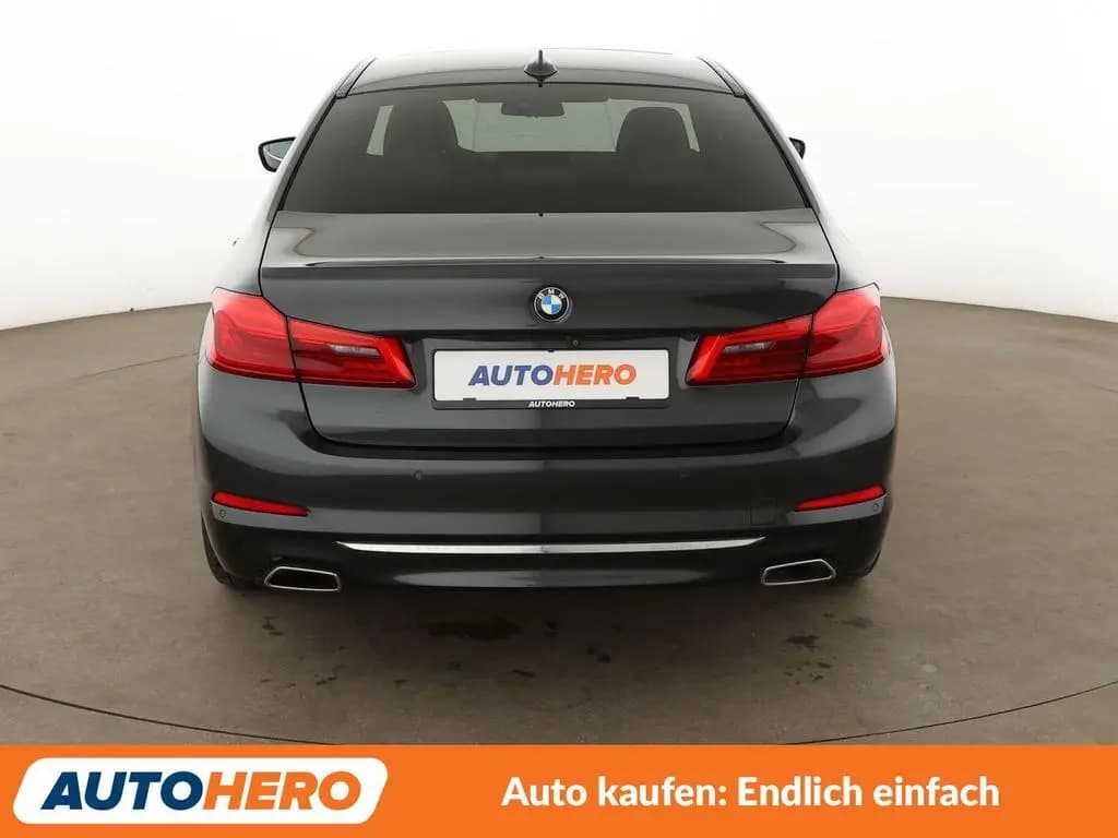 Main__Slider__Photo:BMW 5 Series 540i xDrive Luxury Line Aut.*NAVI*TEMPO*CAM* 02/2020-0