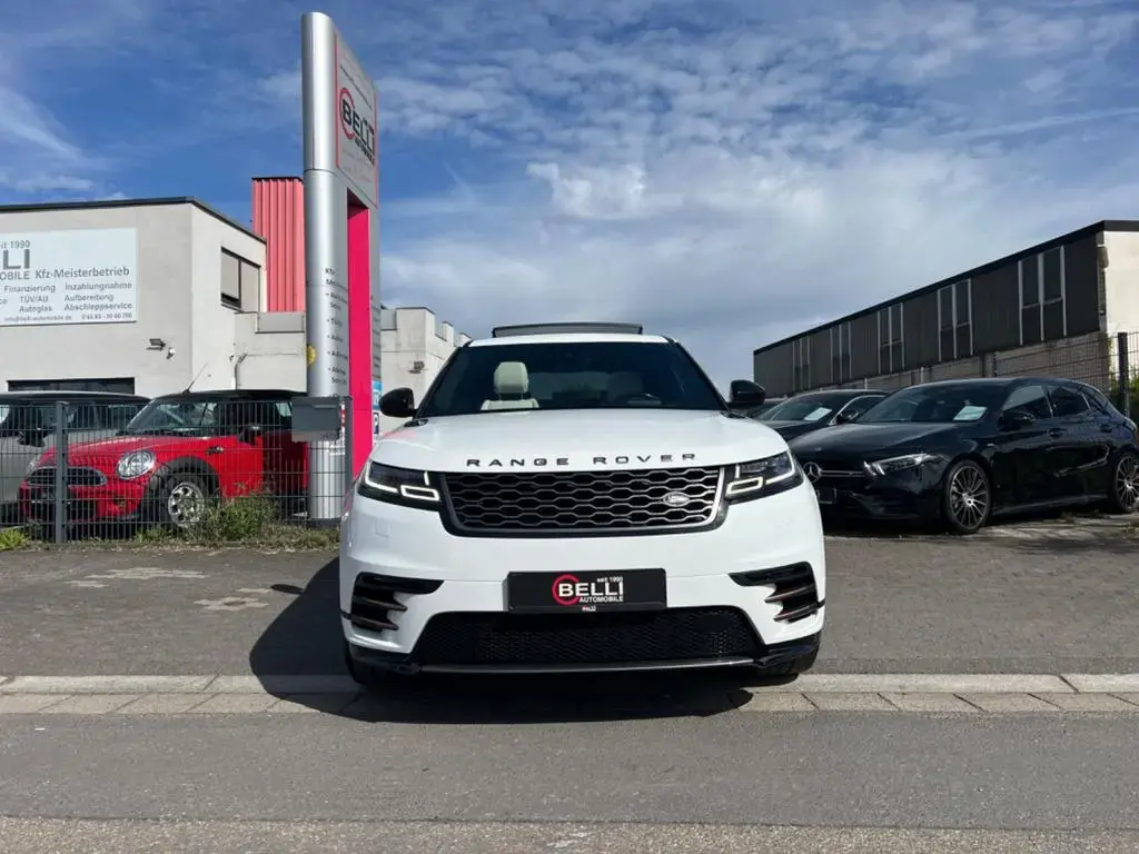 Main__Slider__Photo:Land Rover Range Rover Rover Velar D300 R-Dynamic S FINANZIERUNG 03/2018-1
