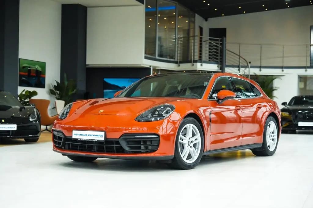 Main__Slider__Photo:Porsche Panamera Sport Turismo 4 Edition 10 Jahre*PANO 12/2020-0