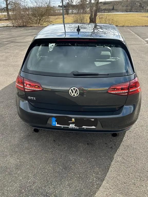 Main__Slider__Photo:Volkswagen Golf 2.0 TSI BMT GTI GTI 05/2016-0