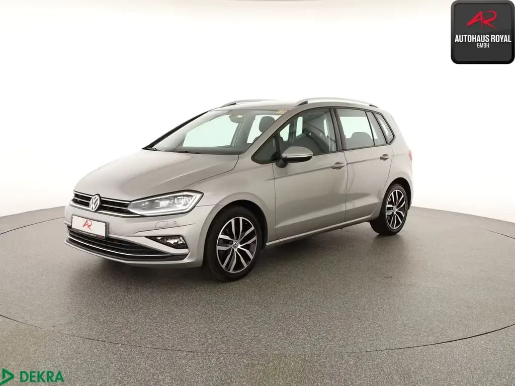 Main__Slider__Photo:Volkswagen Golf SPORTSVAN 1.4 TSI CCOMFORTLINE ACC,1.HD,SH 03/2019-0