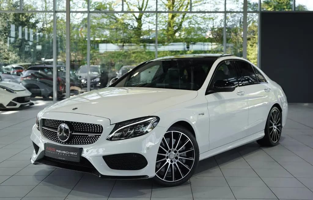 Main__Slider__Photo:Mercedes-Benz C-Class 43 AMG 4M Limousine 2.H *Carbon*Perf-AGA*Pano 05/2017-0