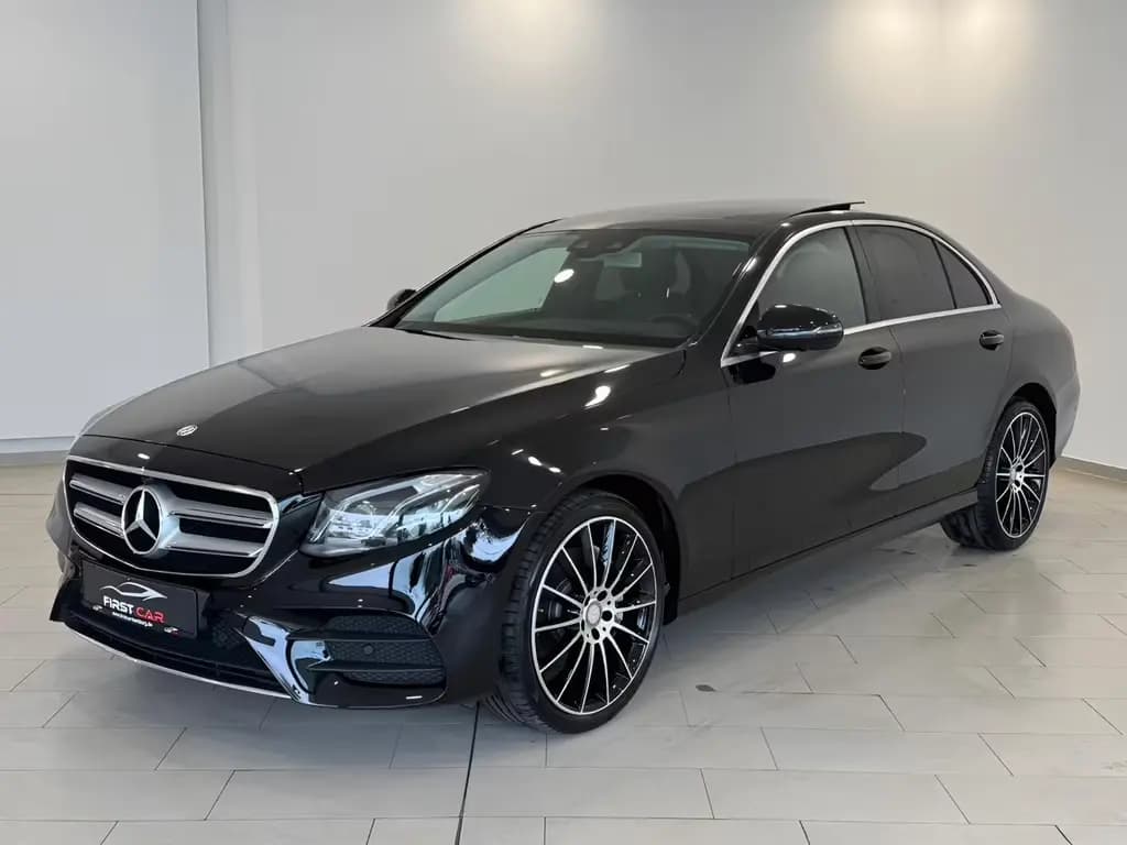 Main__Slider__Photo:Mercedes-Benz E-Class 220 d AMG-Line|PANO|WIDESCREEN|360°|HUD|20ZOLL 01/2017-0