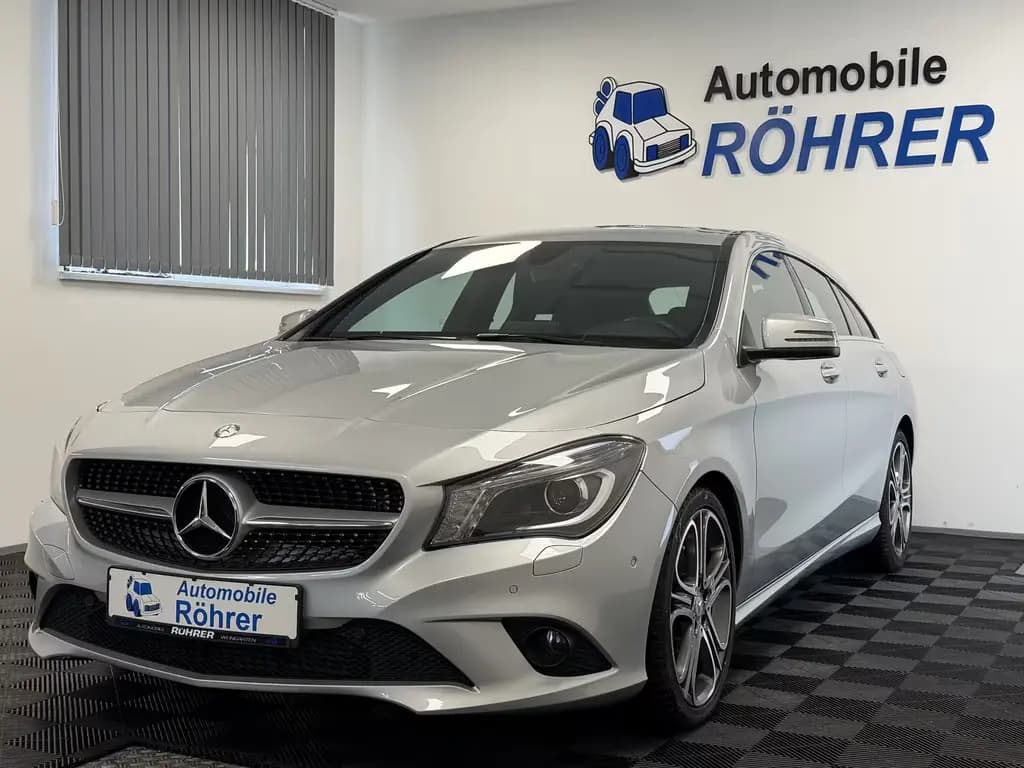 Main__Slider__Photo:Mercedes-Benz CLA 200 d Shooting Brake Aut. Urban Sport AHK 04/2015-0