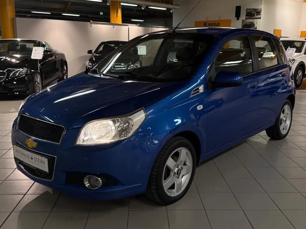 Main__Slider__Photo:Chevrolet Aveo Schrägheck LT|KLIMA|LMF 04/2010-0