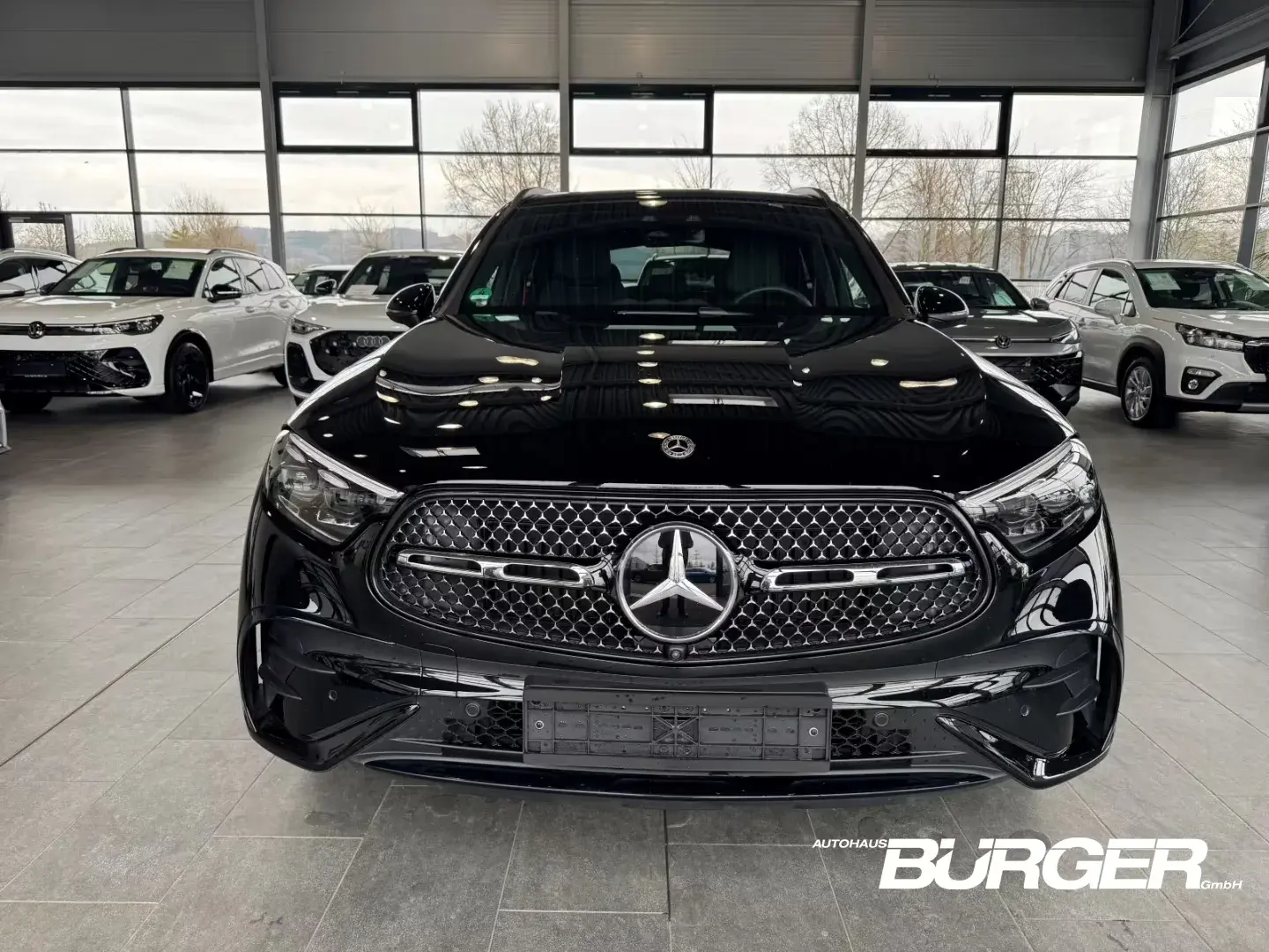 Main__Slider__Photo:Mercedes-Benz GLC-Class 220 09/2025-1