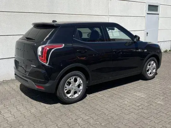 Main__Slider__Photo:Ssangyong Tivoli 1.5 T-GDI 2WD MT Nomad DigiCockpit RKam N null-1