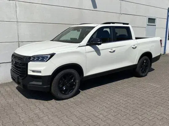 Main__Slider__Photo:KGM Musso Grand 2.2 E-XDI AT 4WD Black Assist Paket null-1