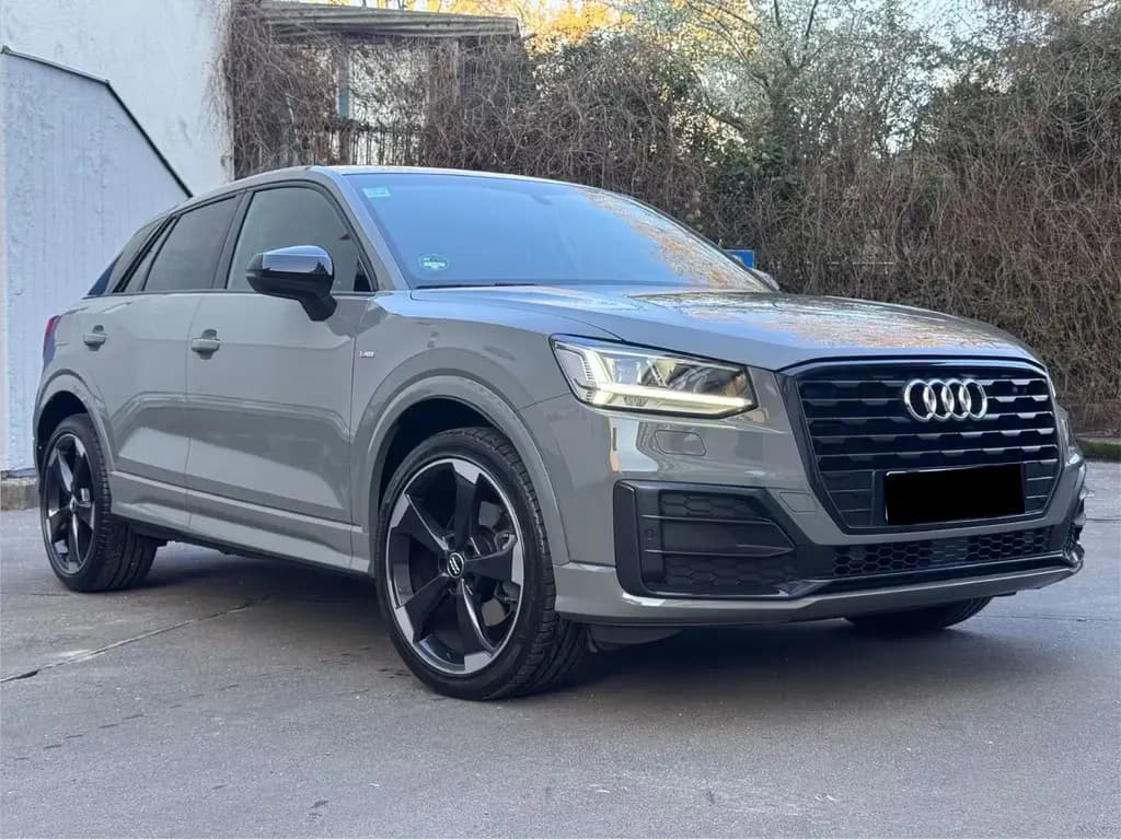 Main__Slider__Photo:Audi Q2 *40*TFSI*S-TRONIC*SPORT*S-LINE*XENON*S-HZ*PDC* 09/2019-0