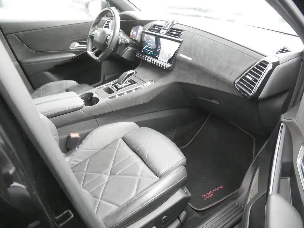 Main__Slider__Photo:DS Automobiles DS7 (Crossback) DS 7 Crossback E-Tense Performance Line+ 4x4 LED 10/2022-1