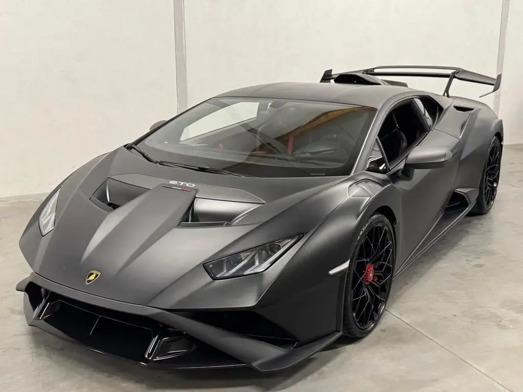 Main__Slider__Photo:Lamborghini Huracán STO*LIFTING*CARBON*EXCLUSIVE 08/2022-1