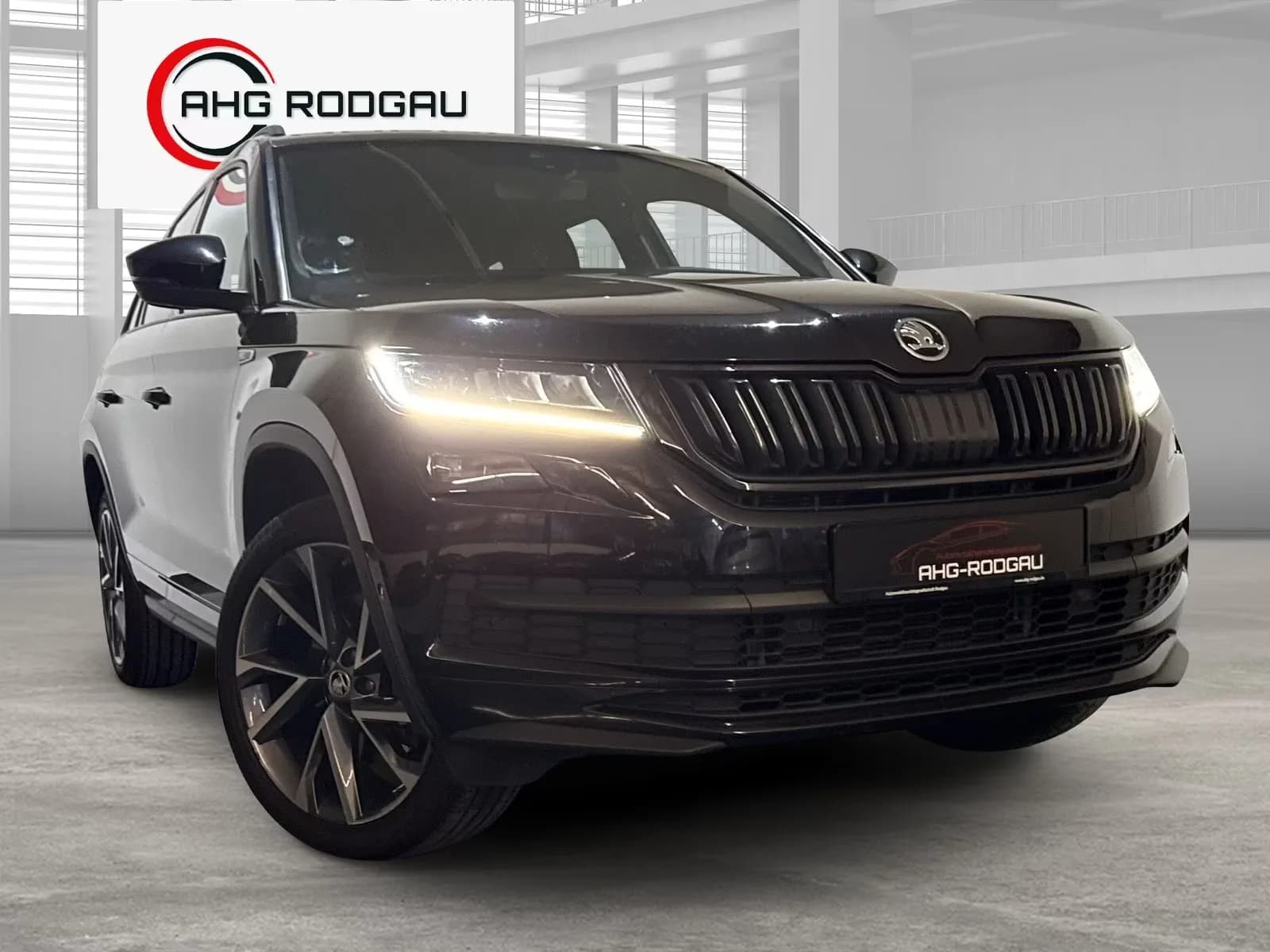 Main__Slider__Photo:Skoda Kodiaq 09/2021-0