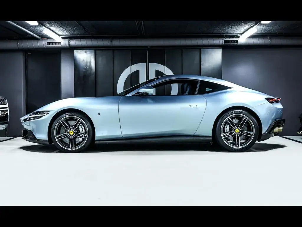 Main__Slider__Photo:Ferrari Roma CARBON PACK°GRIGIO ALLOY°FULL ADAS°JBL°DISP 03/2021-1