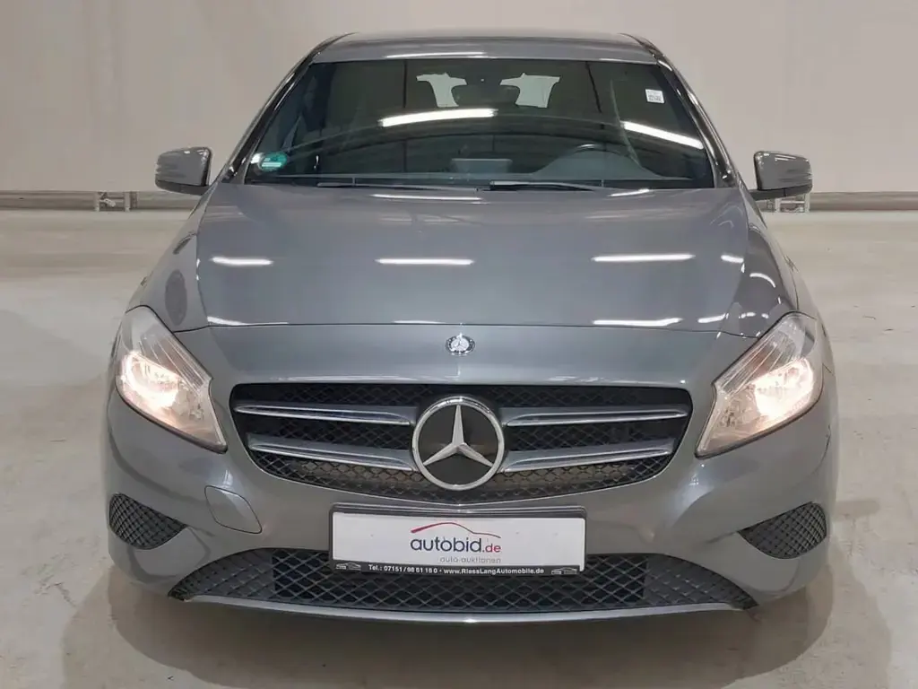 Main__Slider__Photo:Mercedes-Benz A 180 A A 180 BlueEfficiency 03/2013-1