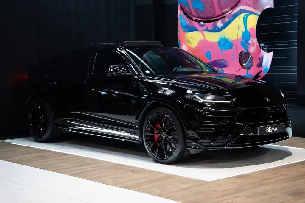Main__Slider__Photo:Lamborghini Urus 02/2020-0
