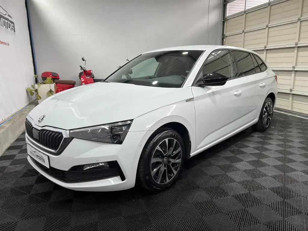 Main__Slider__Photo:Skoda Scala Sport 1,5TSI DSG *Kamera *LED-SW *Keyless 03/2019-1