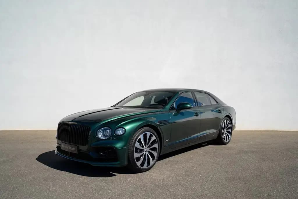 Main__Slider__Photo:Bentley Flying Spur Azure V8 *UVP 299.962,00€* 06/2024-0