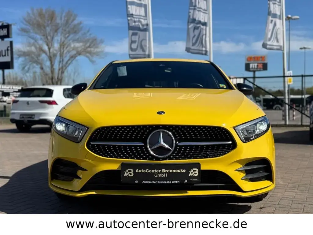 Main__Slider__Photo:Mercedes-Benz A-Class 180*AMG LINE*LED*Night*8-fach bereift* 10/2019-1
