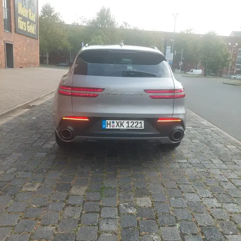 Main__Slider__Photo:Genesis GV70 Benziner 2.5T 8AT AWD Sport Sport 05/2023-1