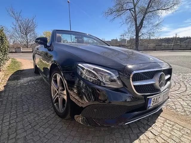 Main__Slider__Photo:Mercedes-Benz E-Class 200 Cab. Avantgarde ILS DISTRONI 12/2017-0