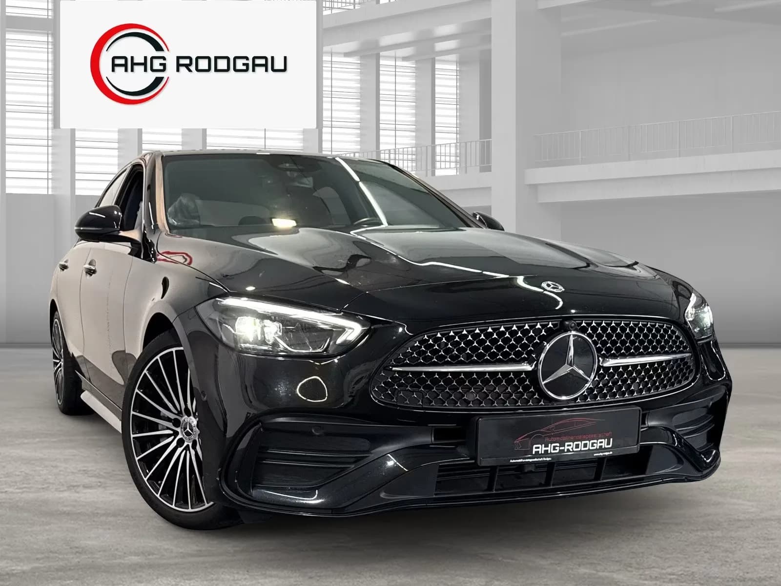 Main__Slider__Photo:Mercedes-Benz C-Class 220 06/2023-0