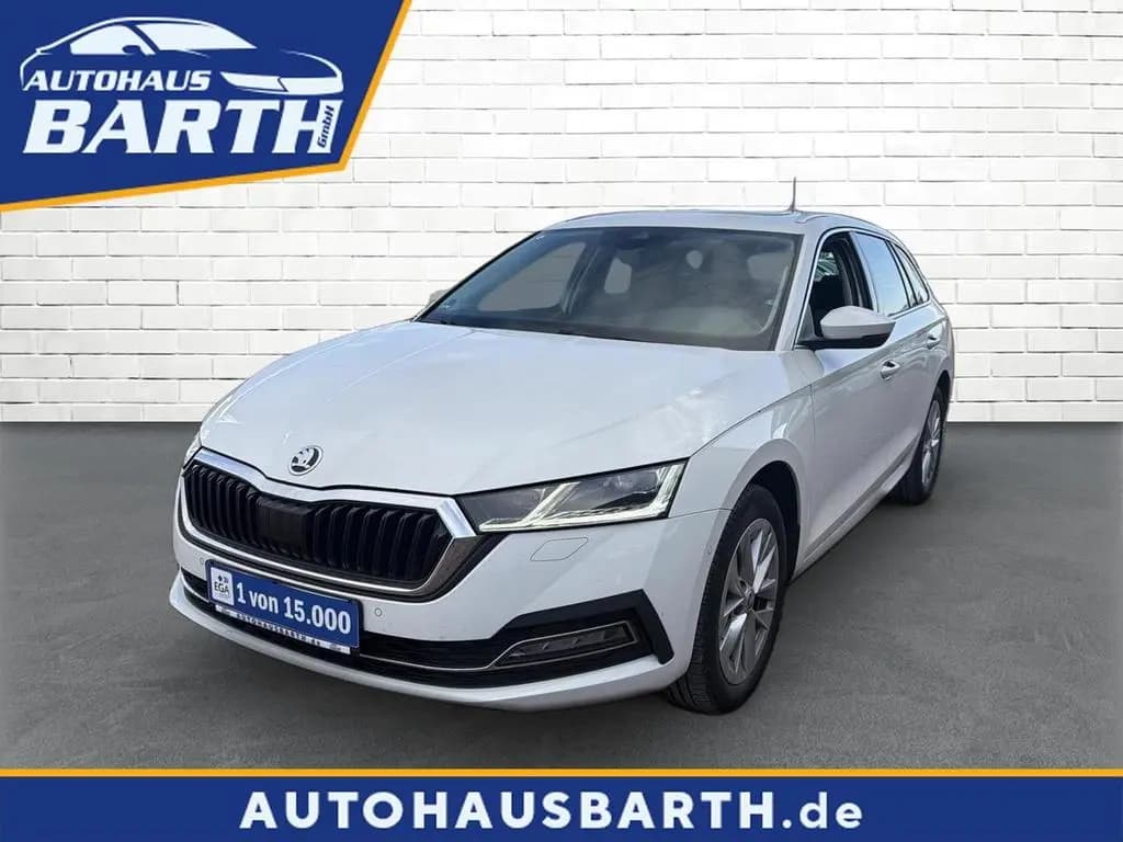 Main__Slider__Photo:Skoda Octavia Combi 1.5 TSI *LED*Pano*Standhzg.Navi*SH 04/2021-0