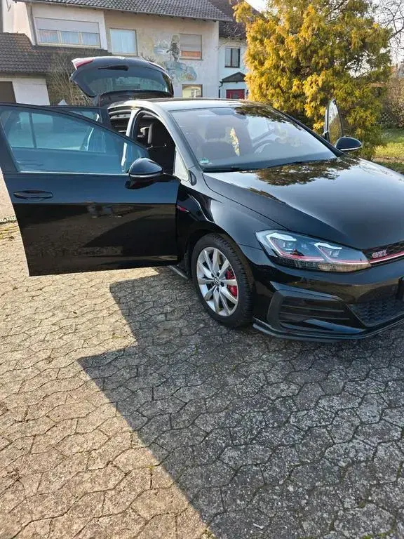 Main__Slider__Photo:Volkswagen VW Golf GTI 04/2019-1