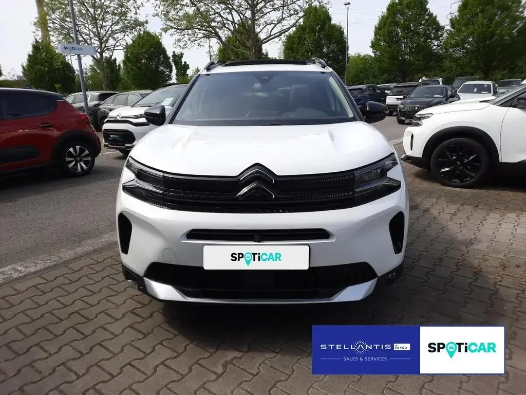 Main__Slider__Photo:Citroën C5 Aircross Max elek.Heck*Pano 02/2024-1