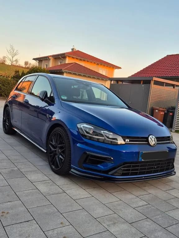 Main__Slider__Photo:Volkswagen Golf 2.0 TSI OPF DSG 4MOTION R HJS+EGOX 09/2019-0
